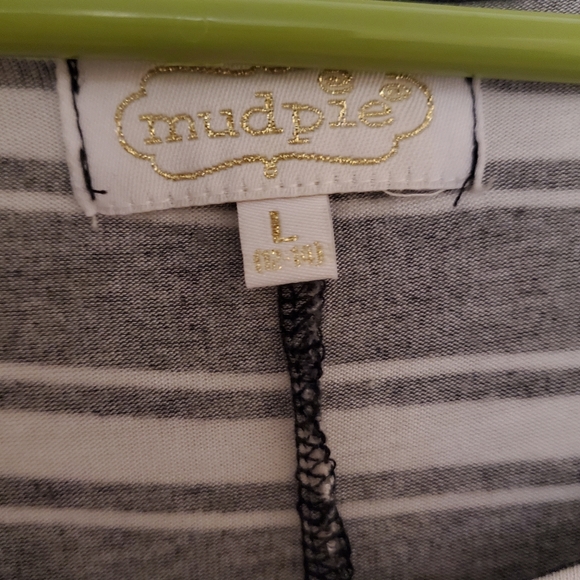 Striped Long Sleeve dress - Picture 2 of 3